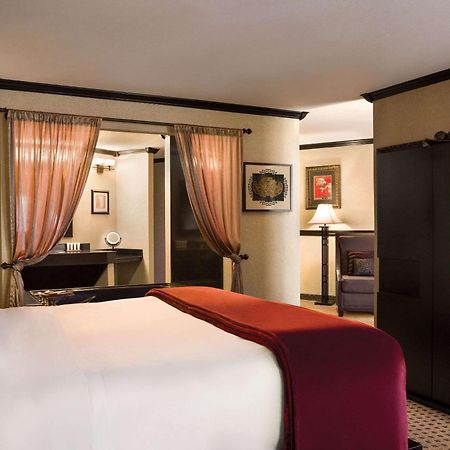Radisson Hotel Colorado Springs Esterno foto